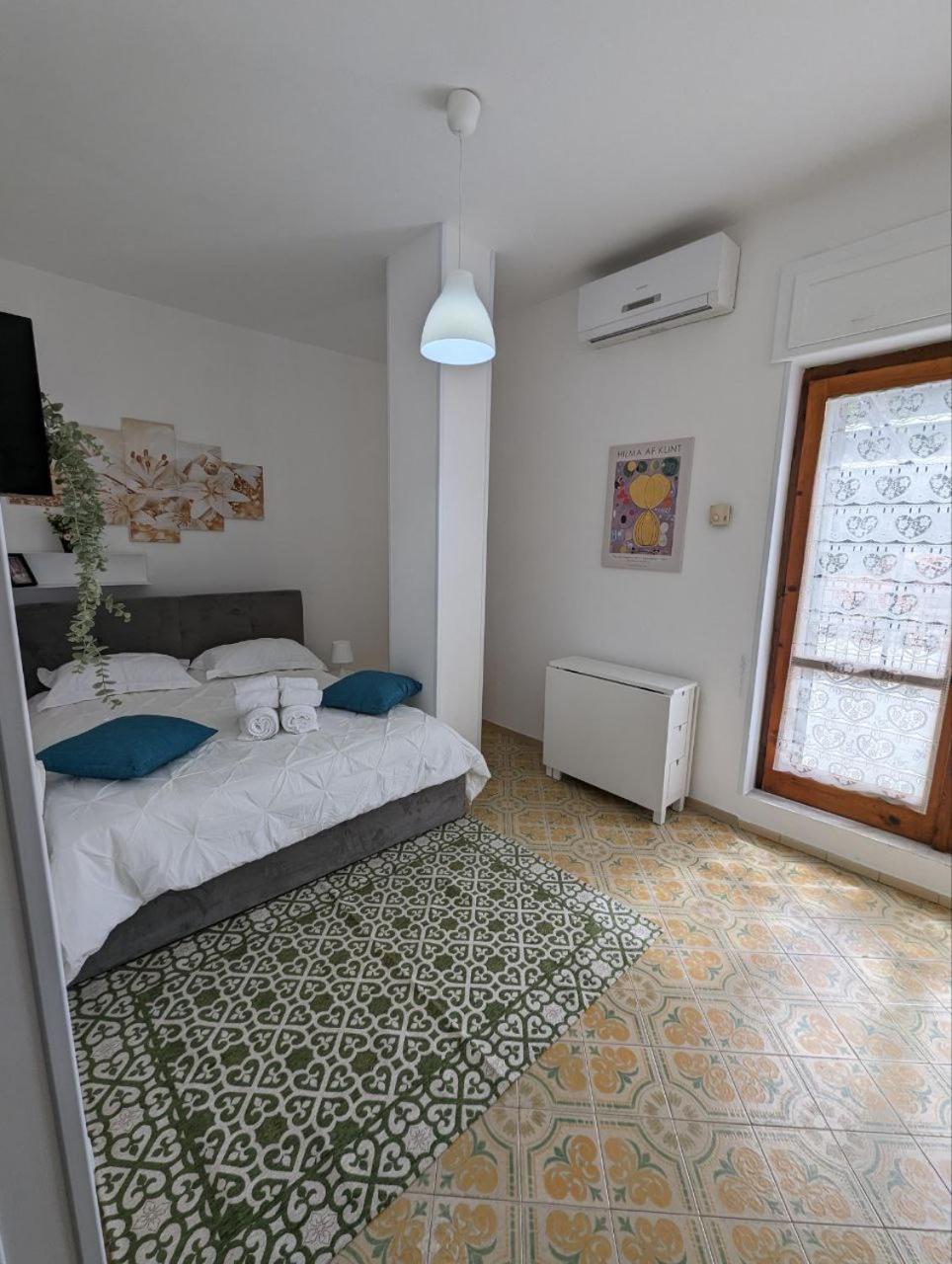 Piccolo Appartamento Con Grande Terrazzo Panoramico Maiori Buitenkant foto